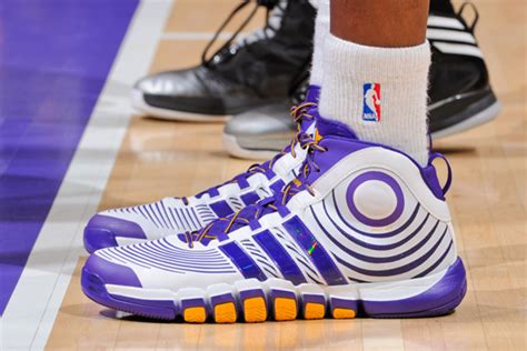 dwight howard signature shoes.